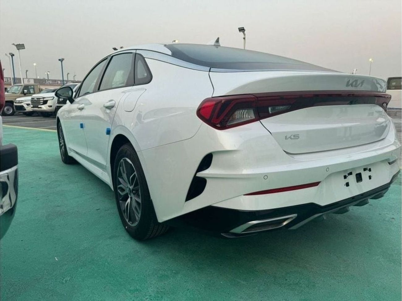 كيا K5 2.0L PETROL 2023 GCC