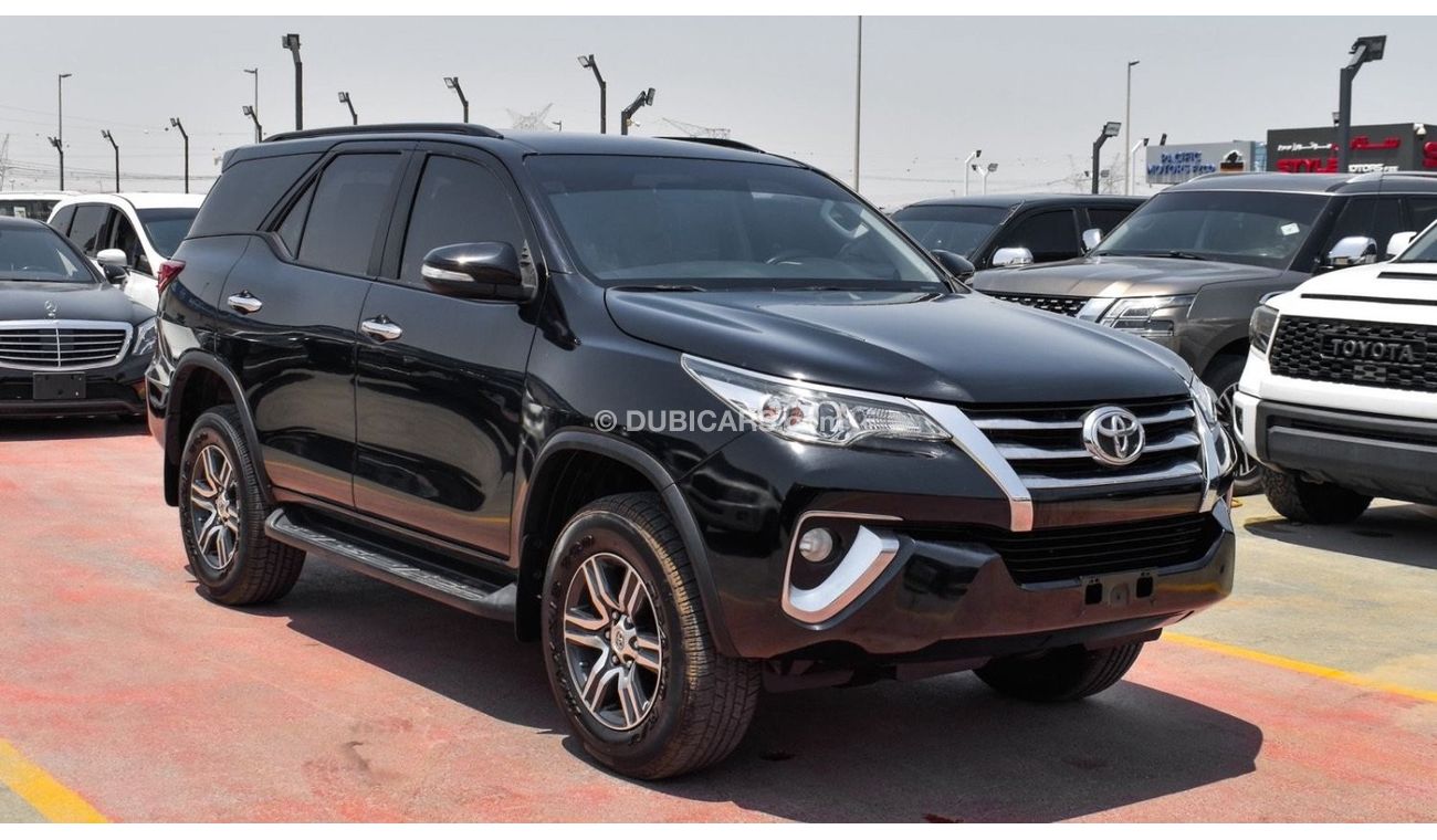 Used Toyota Fortuner EXR 2017 for sale in Dubai 787372