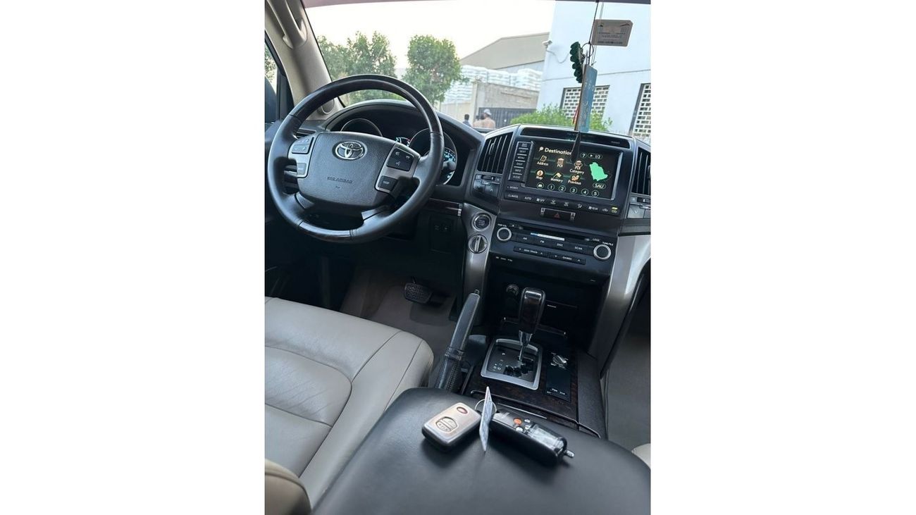 تويوتا لاند كروزر