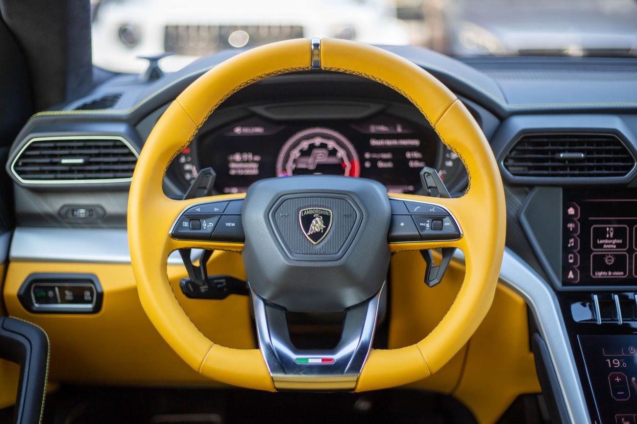 Lamborghini Urus STD 4.0T V8