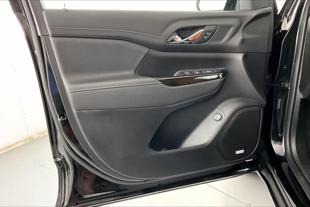 GMC Acadia AT4| 1 year free warranty | Flood Free