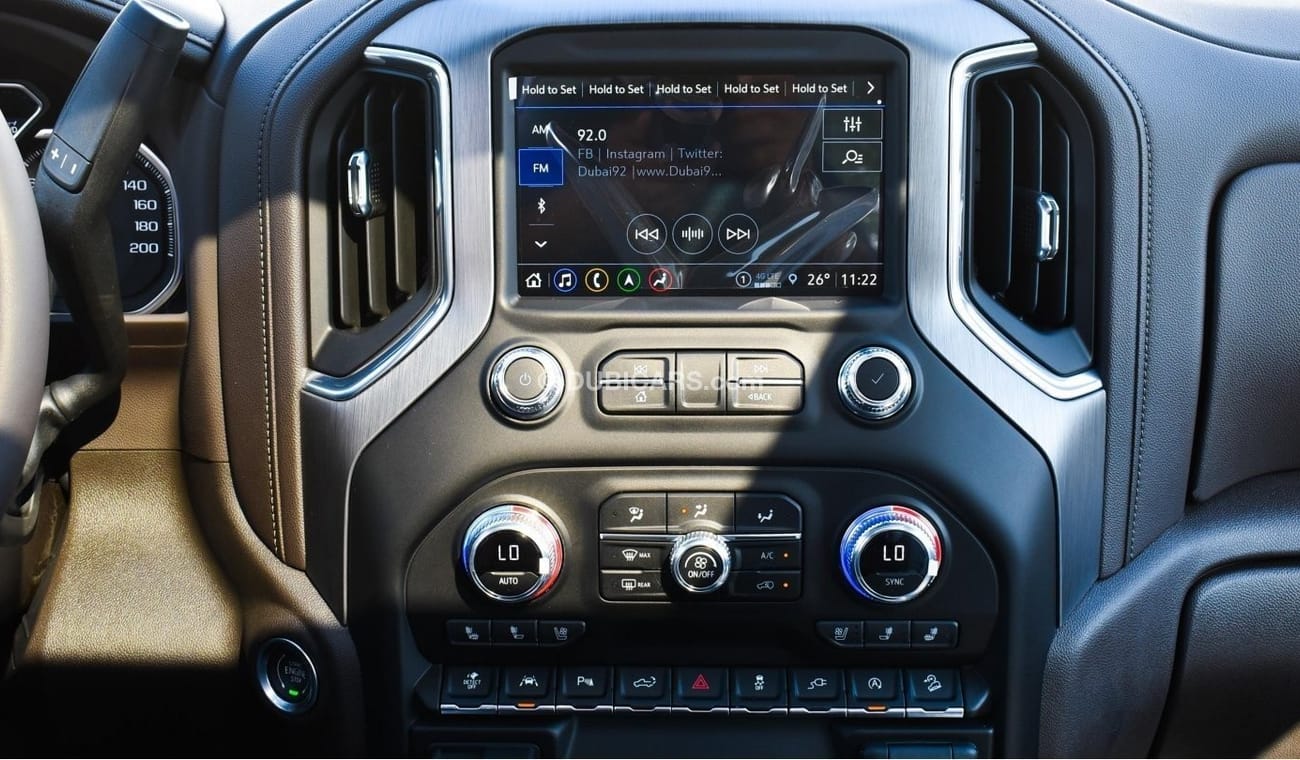 GMC Sierra Denali 4WD CREWCAB/2022/GCC DEALER WARRANTY. Local Registration+5%