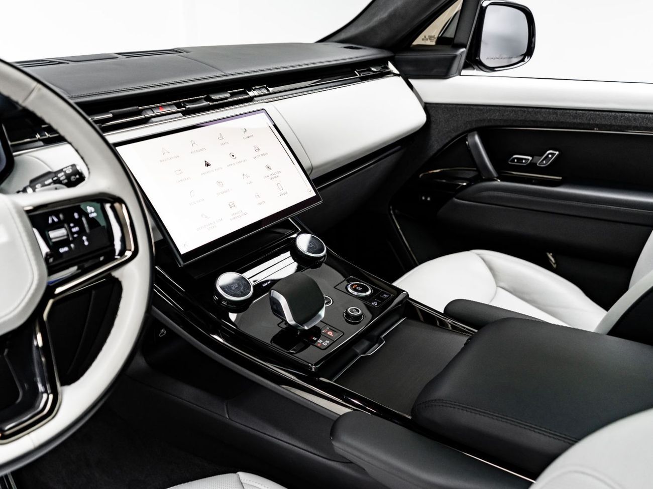 لاند روفر رينج روفر سبورت Dynamic HSE P530 4.4L