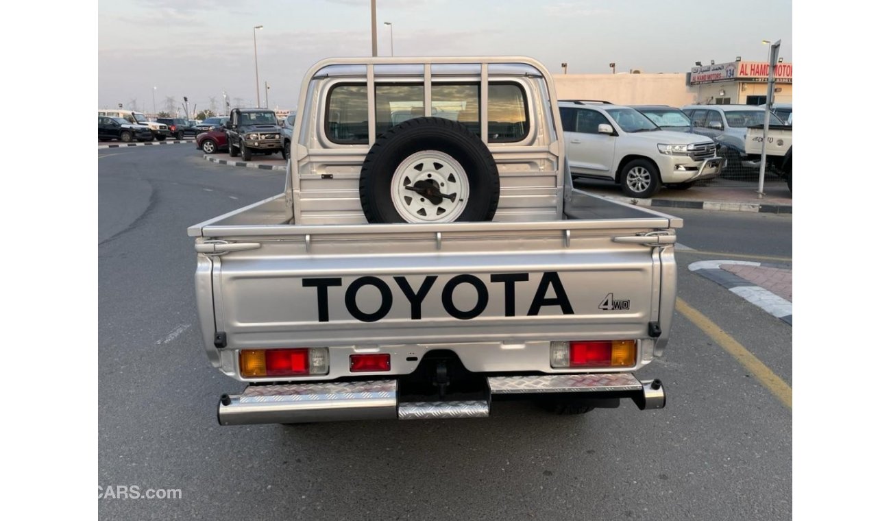 Toyota Land Cruiser Pick Up Std