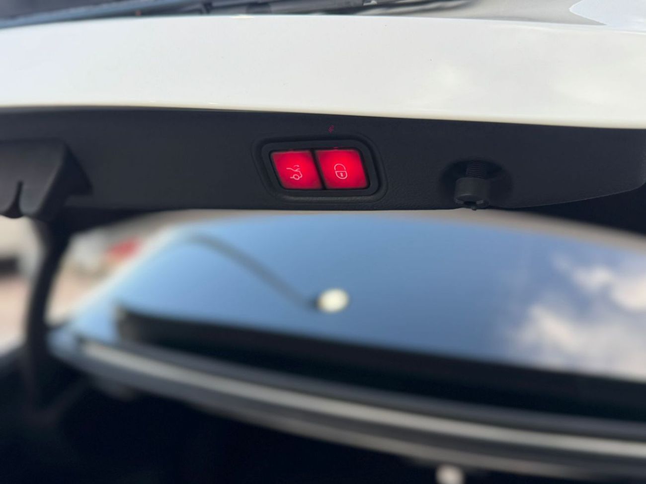 Mercedes-Benz E300 mercedes E300 2018 GCC FULL