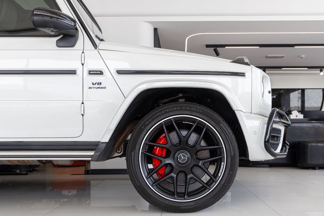 Mercedes-Benz G 63 AMG Std 4.0L Mercedes-Benz G-Class | G 63 AMG | Carbon Fiber Interior | Gargash Auto Warranty | 2021