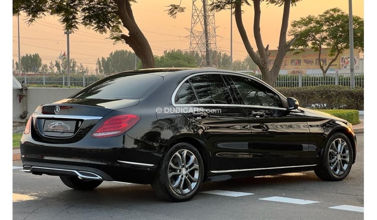 Mercedes-Benz C 200 Std MERCEDES BENZ C200 2.0L 2015 GCC FULL OPTION FULL SERVICE HISTORY GARGASH AGENCY