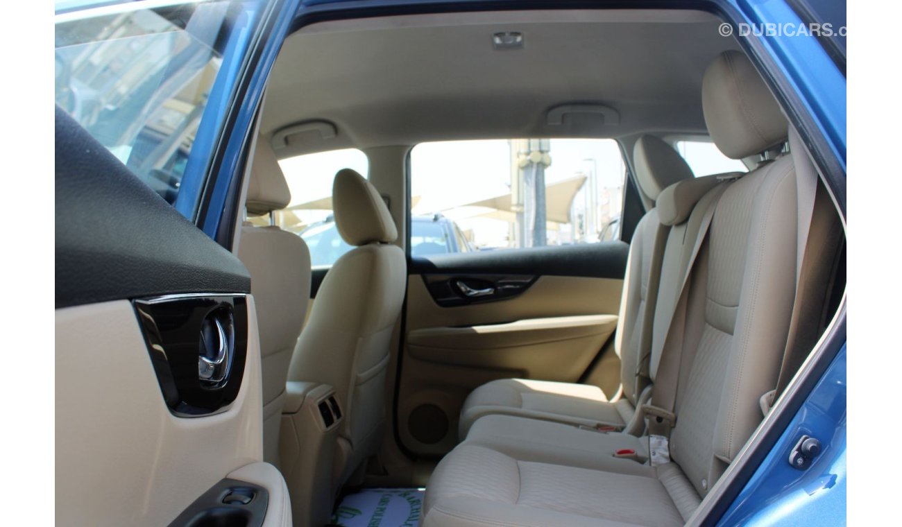 Nissan X-Trail ACCIDENT FREE - GCC - CAR IS IN PERFECT CONDITION INSIDE OUT