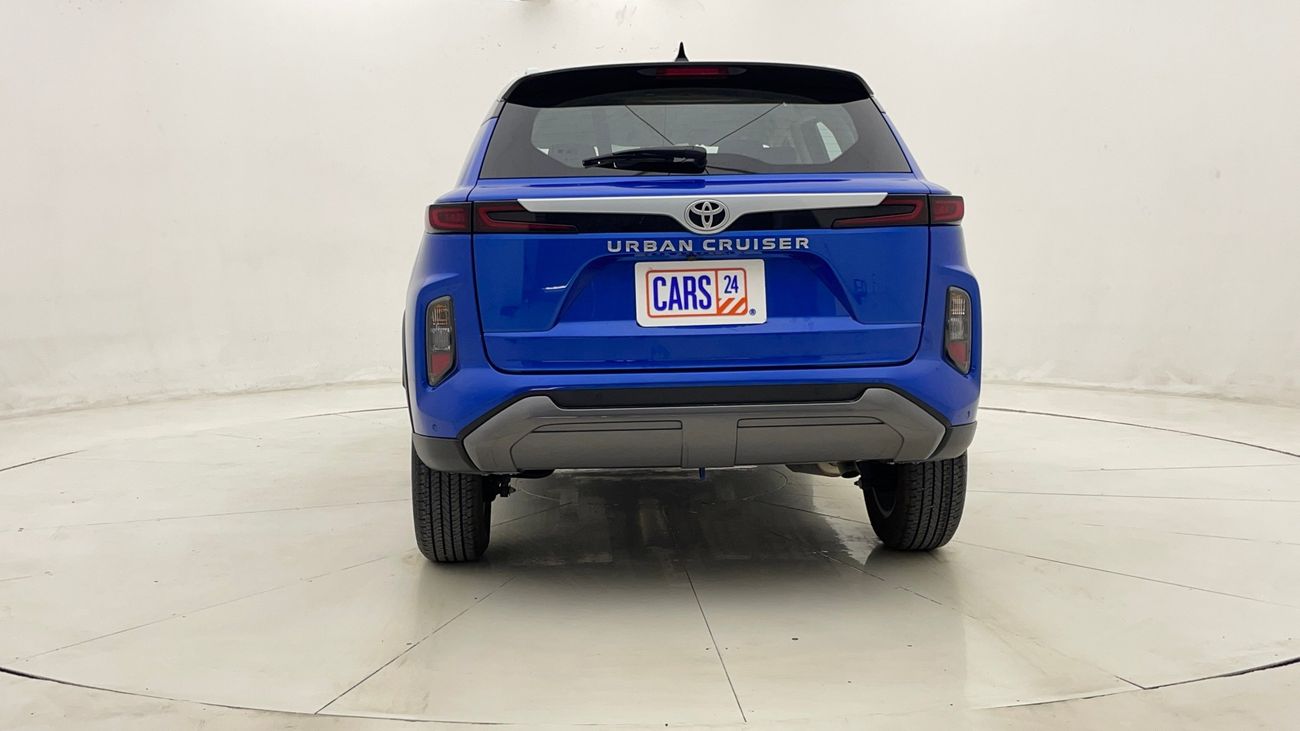 تويوتا أوربان كروزر GLX 1.5 | بدون دفعة مقدمة | اختبار القيادة في المنزل