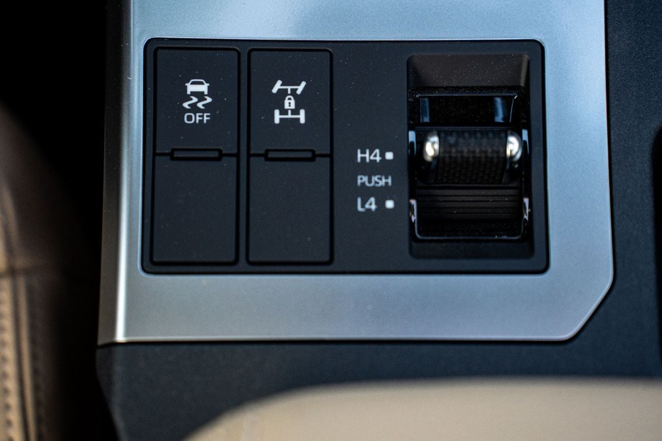 تويوتا برادو Toyota Land Cruiser prado  2.4L turbo  Model 2025 with radar