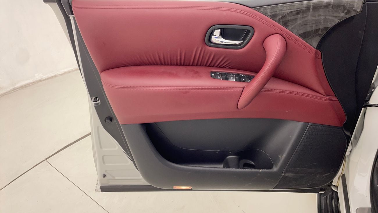 نيسان باترول LE TITANIUM 5.6 | بدون دفعة مقدمة | اختبار القيادة في المنزل