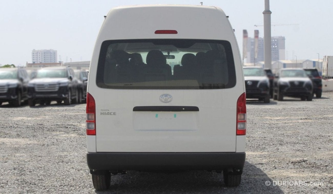 تويوتا هاياس TOYOTA HIACE 2.5L 15 SEATER AC H.ROOF RADIO CD DUALAC