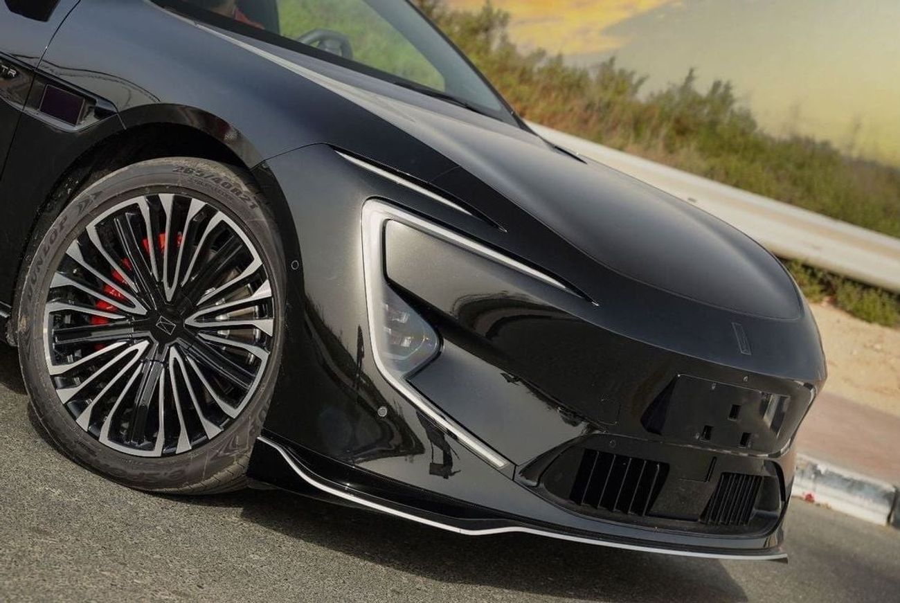 أفاتر 12 2025 AVATR 12 Long Range 2-motor AWD 0Km