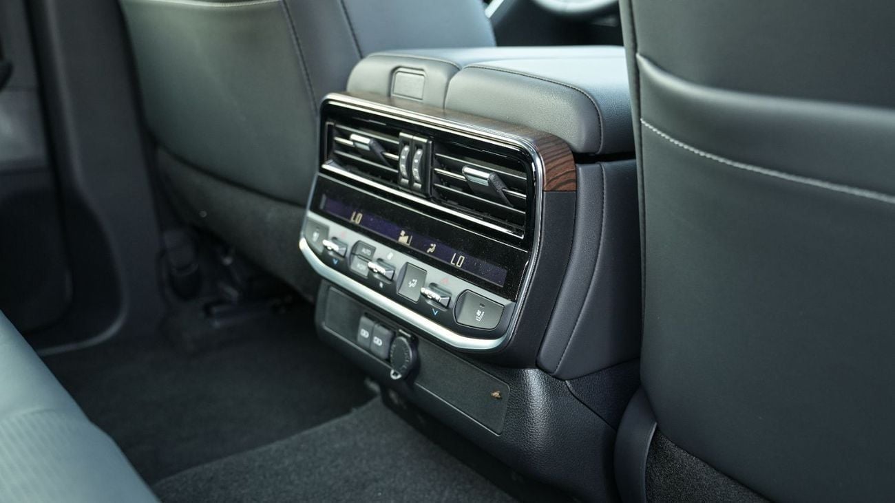 Toyota Land Cruiser VX 3.5L 2025 MY EXPORT PRICE