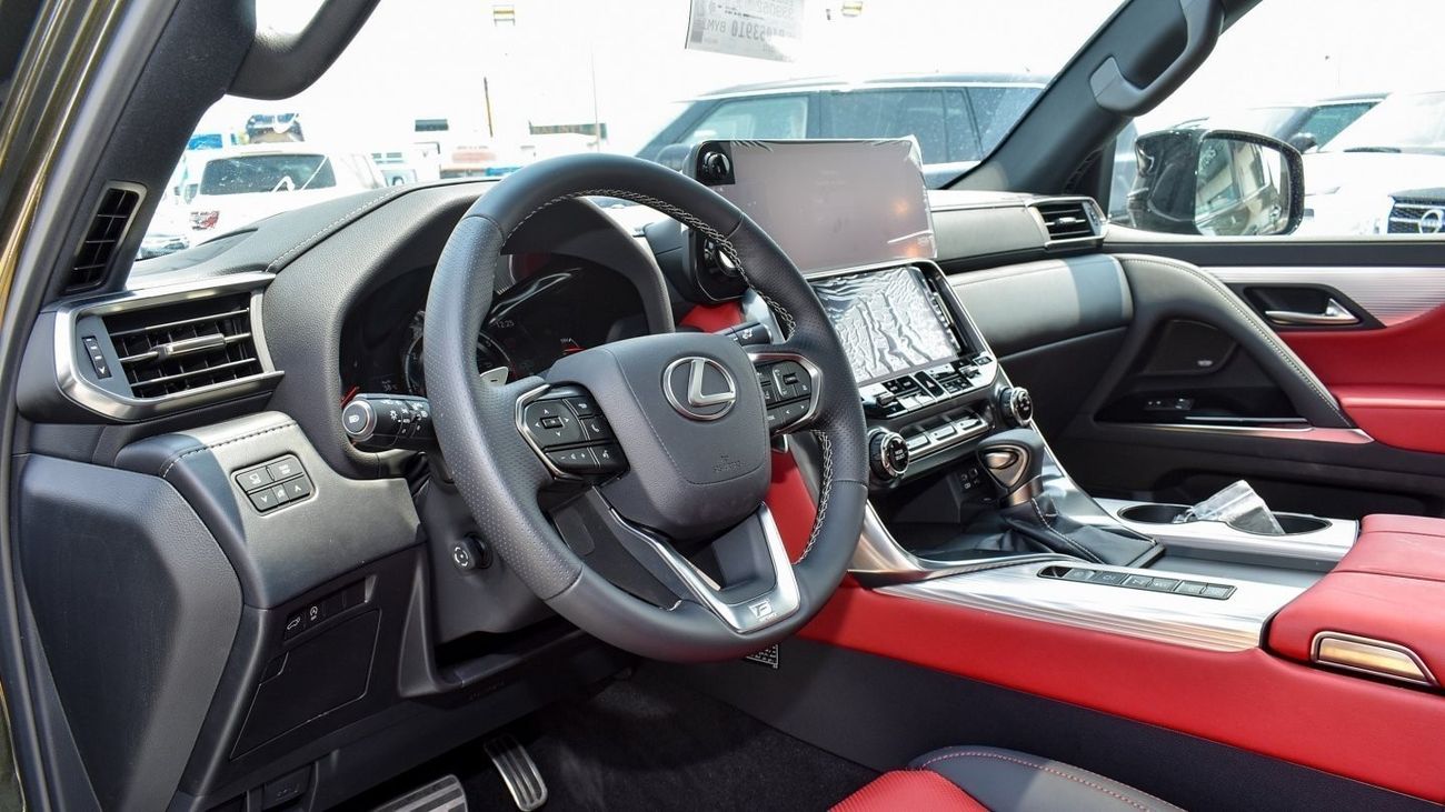 لكزس LX 600 FSport