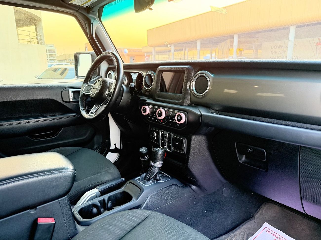 جيب رانجلر Sahara 3.6L A/T (5 Seater)