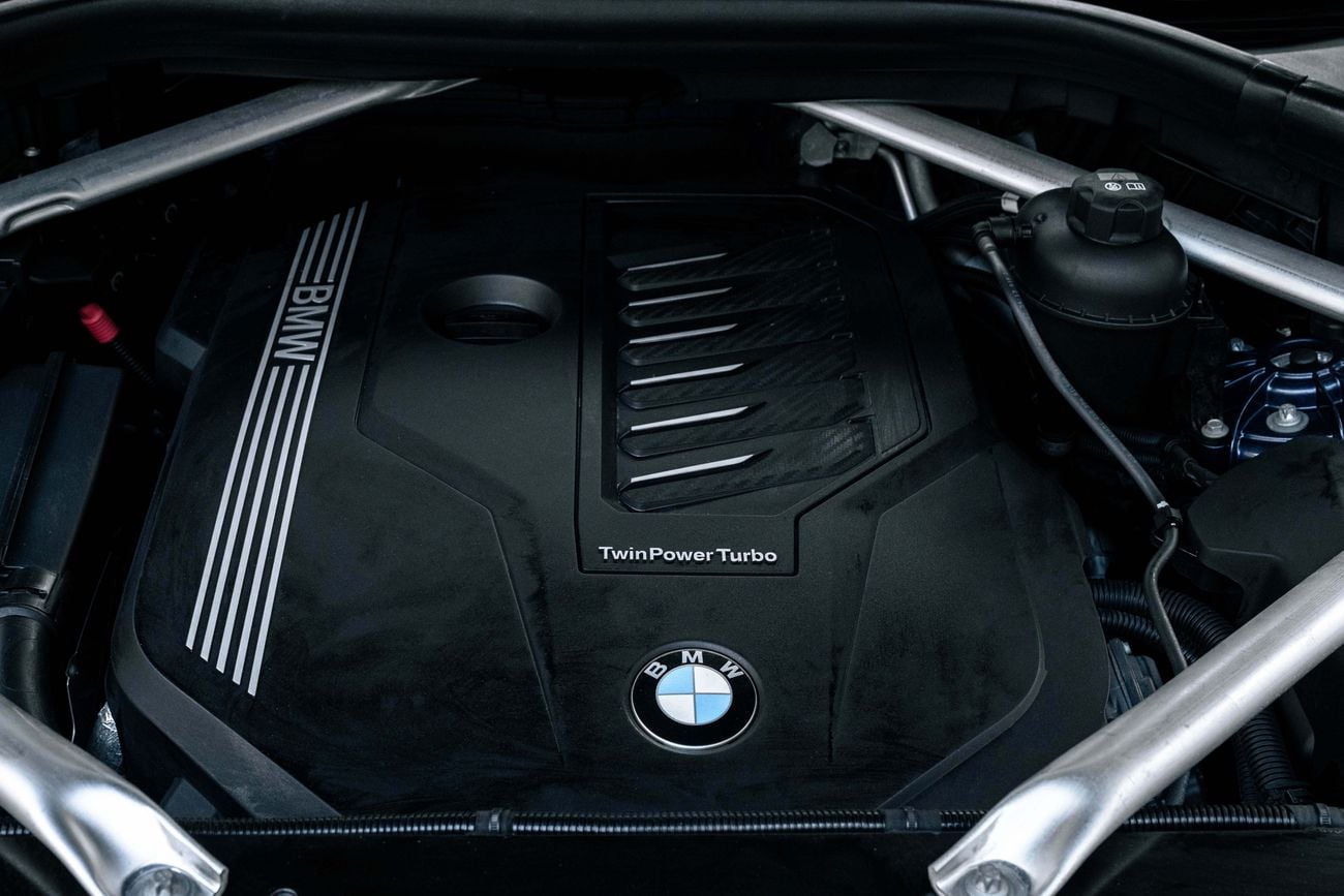 بي أم دبليو X5 x5 XDRIVE 40I M-SPORT | 4,407 P.M | 0% Downpayment | BMW WARRANTY/SERVICE CONTRACT!