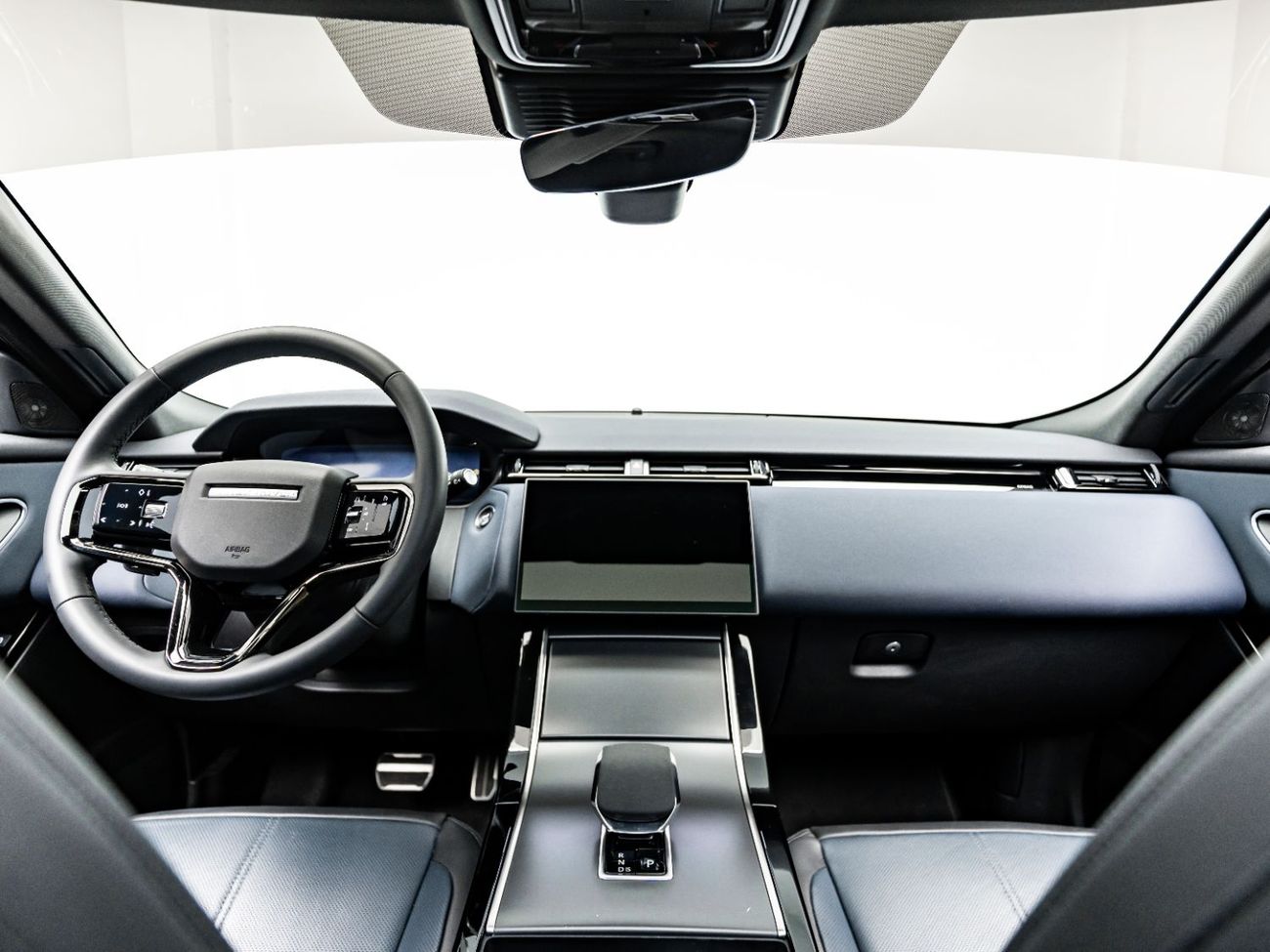 لاند روفر رينج روفر فيلار P250 R-Dynamic SE 2.0L