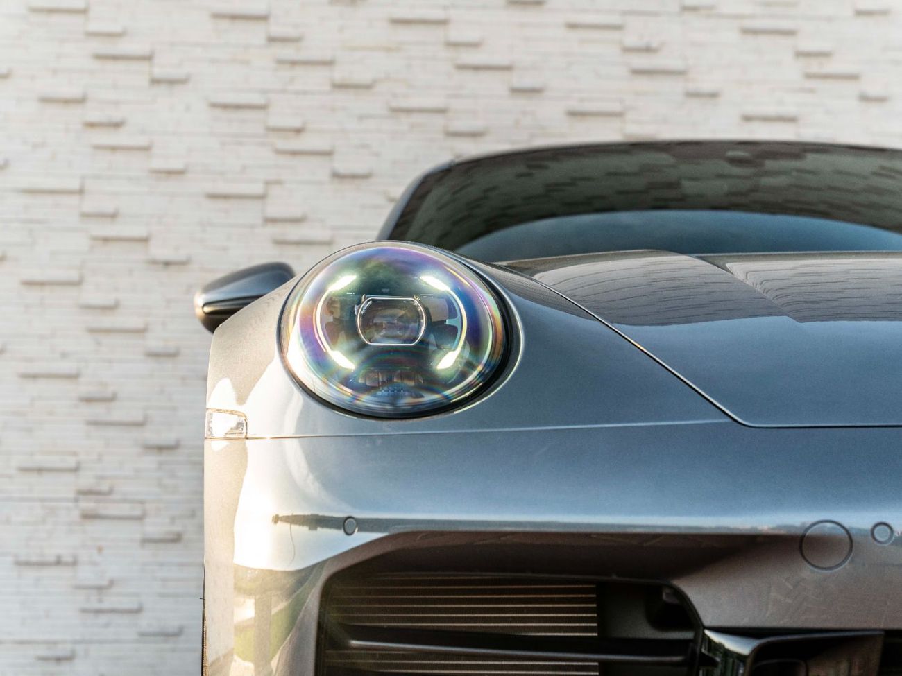 Porsche 911 Carrera 3.0L (444 HP) Coupe