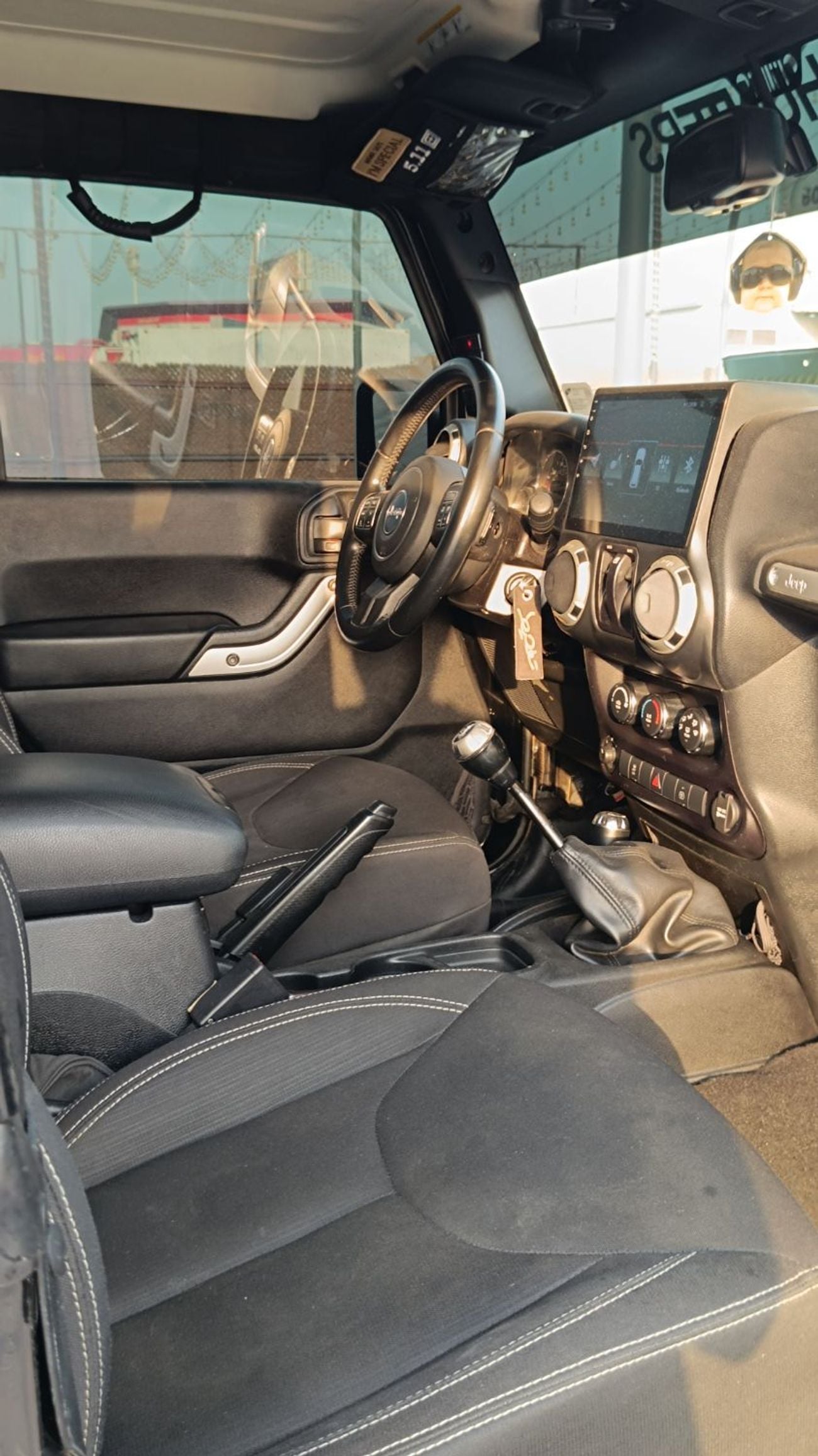 Jeep Wrangler Rubicon 3.6L M/T