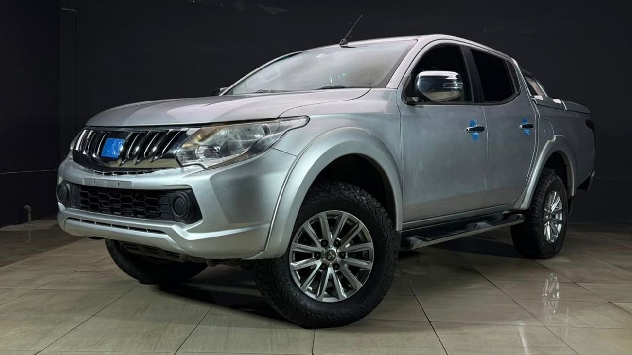 ميتسوبيشي تريتون DIESEL 4.0L RIGHT HAND DRIVE ONLY FOR EXPORT AVAILABLE