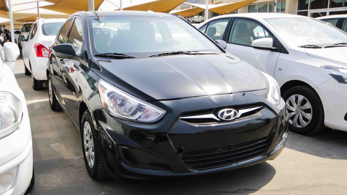 Hyundai accent black