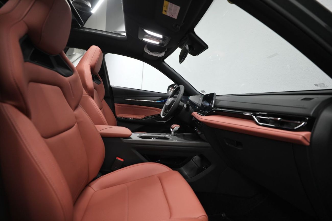 تشنجان x5 بلس Full option | X5 Plus | 1.5L | Brand new | 3 Years warranty | AED 1280 monthly with 0% Downpayment |