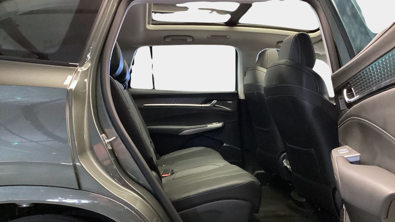 أم جي RX9 Luxury | upto AED 20,000 Ramadan Discount | شامل الضمان | 0 ﺪﻔﻋﺓ ﺃﻮﻟﻯ