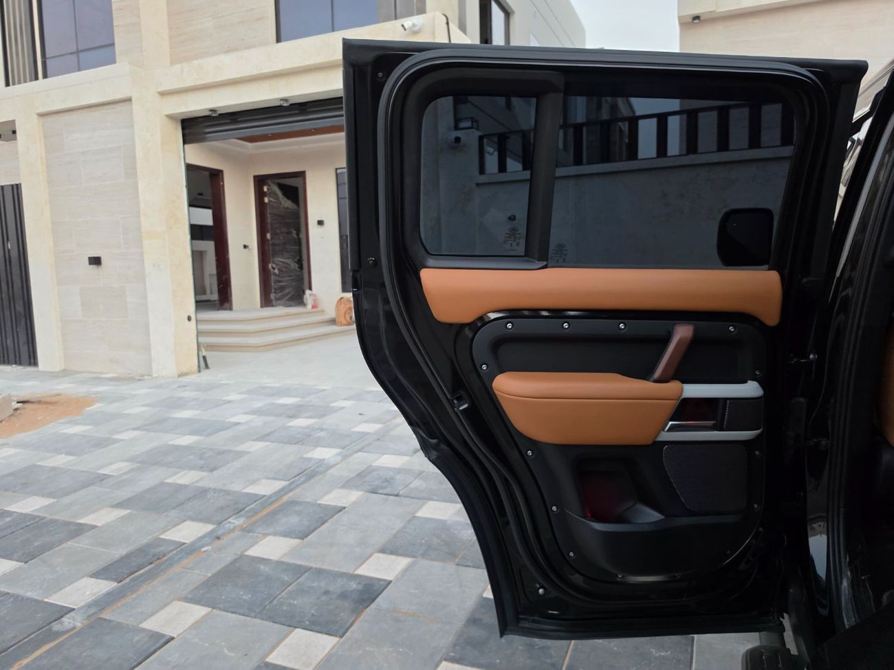 Land Rover Defender 110 HSE P400