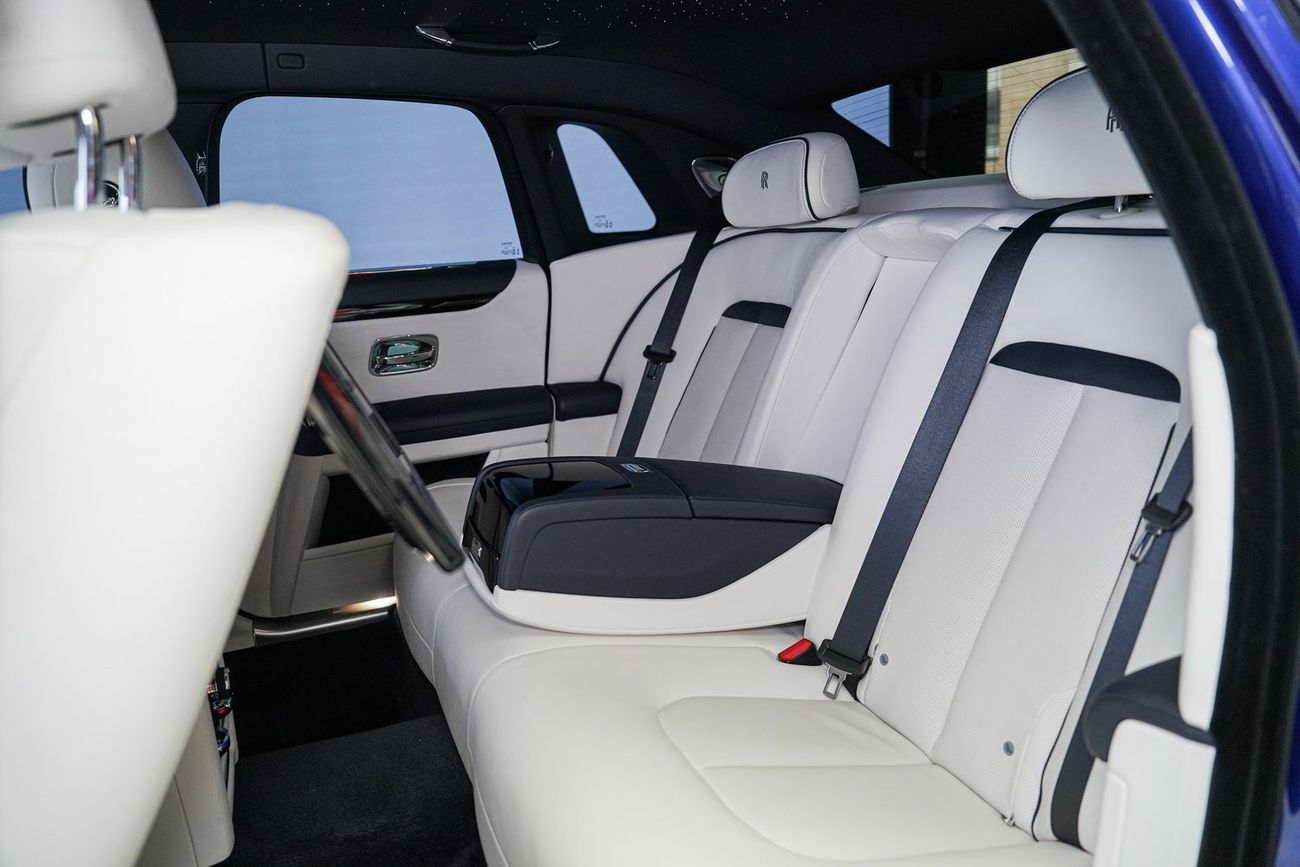 رولز رويس جوست 6.75T Short Wheelbase