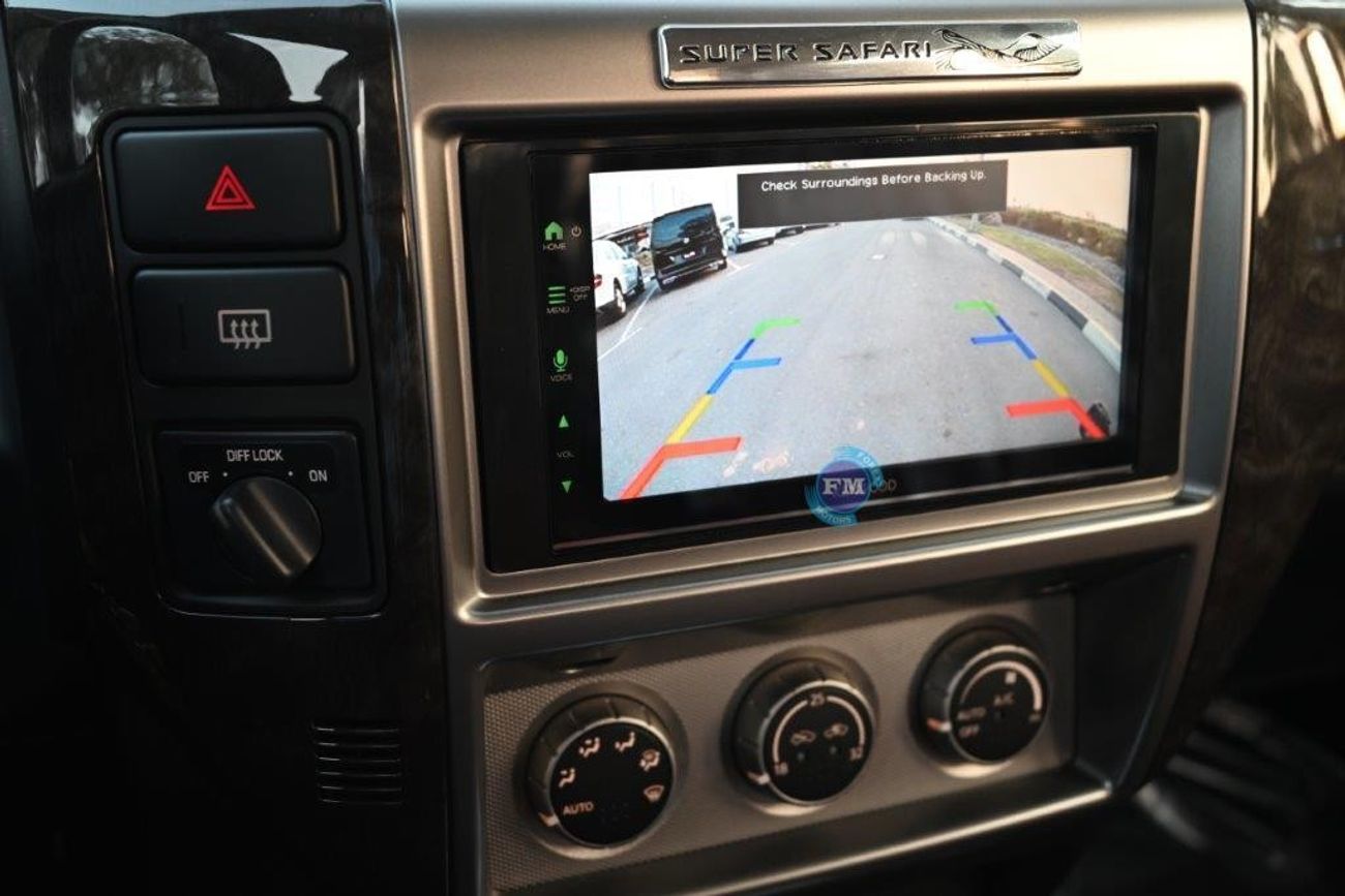 Nissan Patrol Super Safari Patrol Legend 4.8L 4WD 7 Seat Automatic