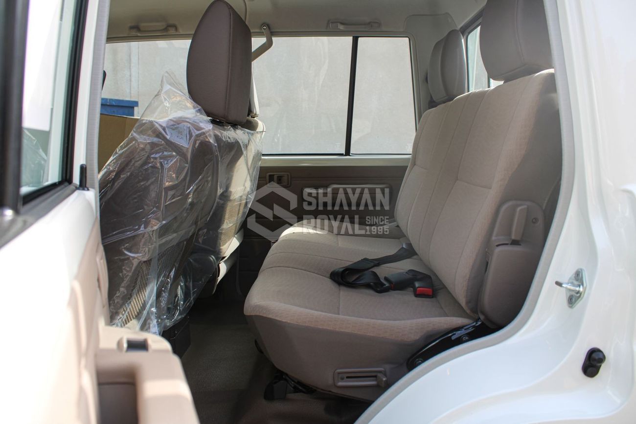 Toyota Land Cruiser Pick Up LHD TOYOTA LC79 2.8L DIESEL STD-E DC MT 2025MY