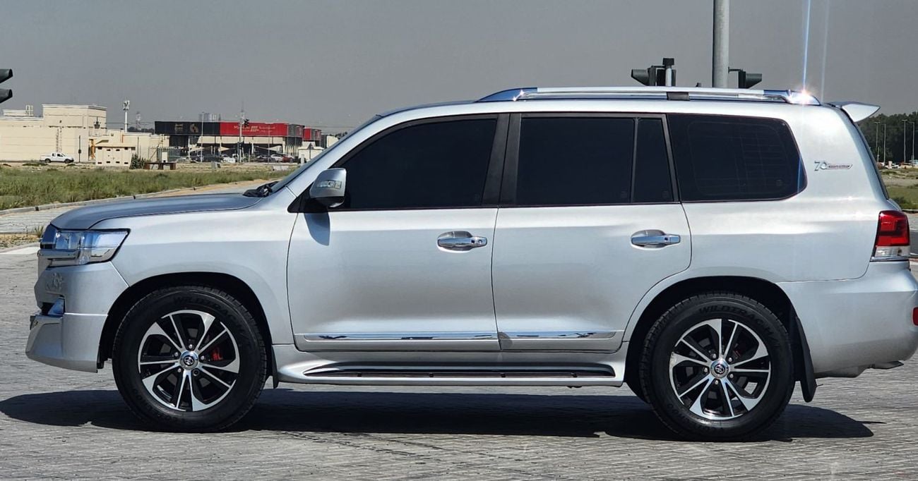 تويوتا لاند كروزر VX.R V8 upgrade 2021