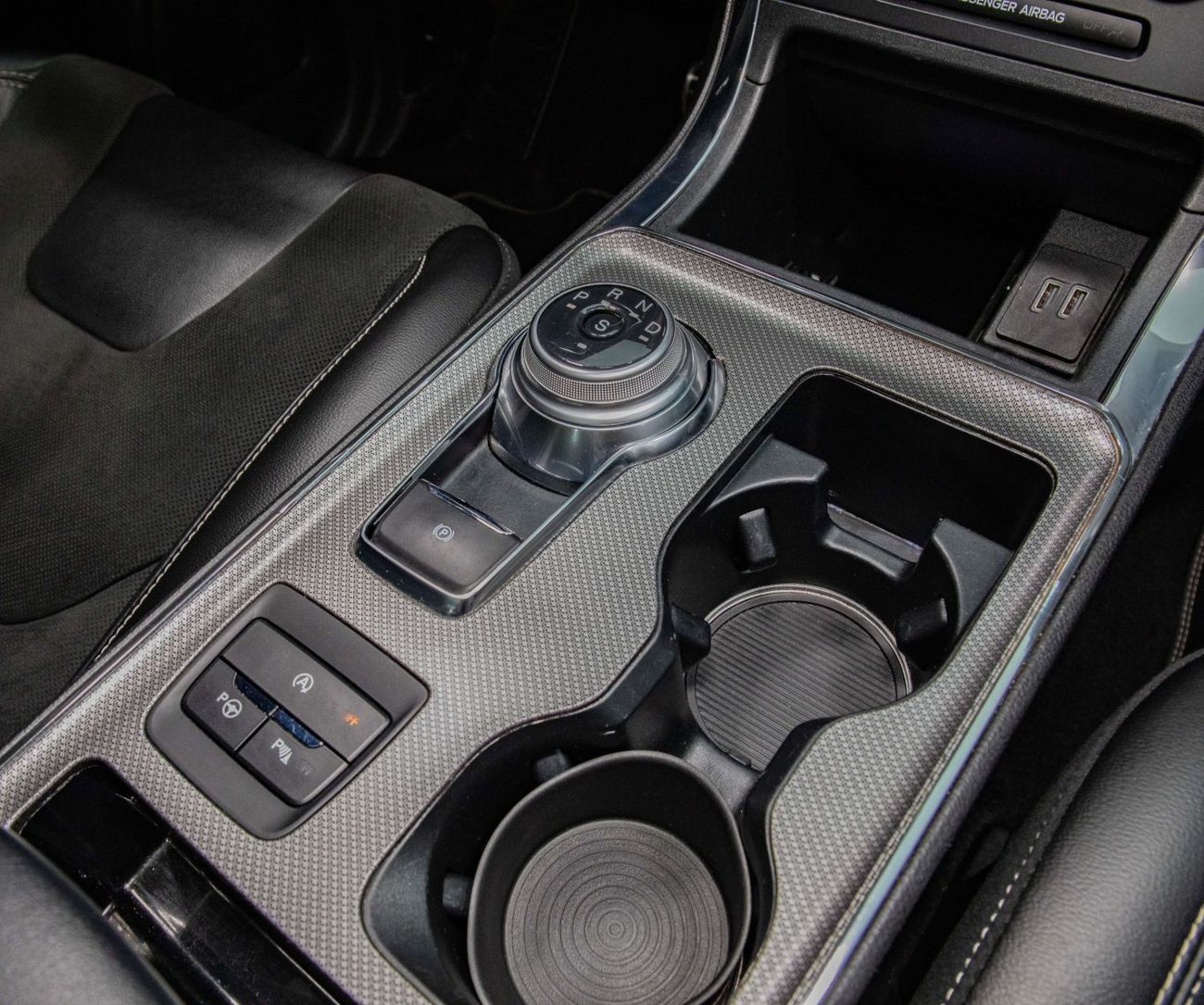 Ford Edge ST Black Exterior Package • Agency Warranty + Service Contract • GCC •