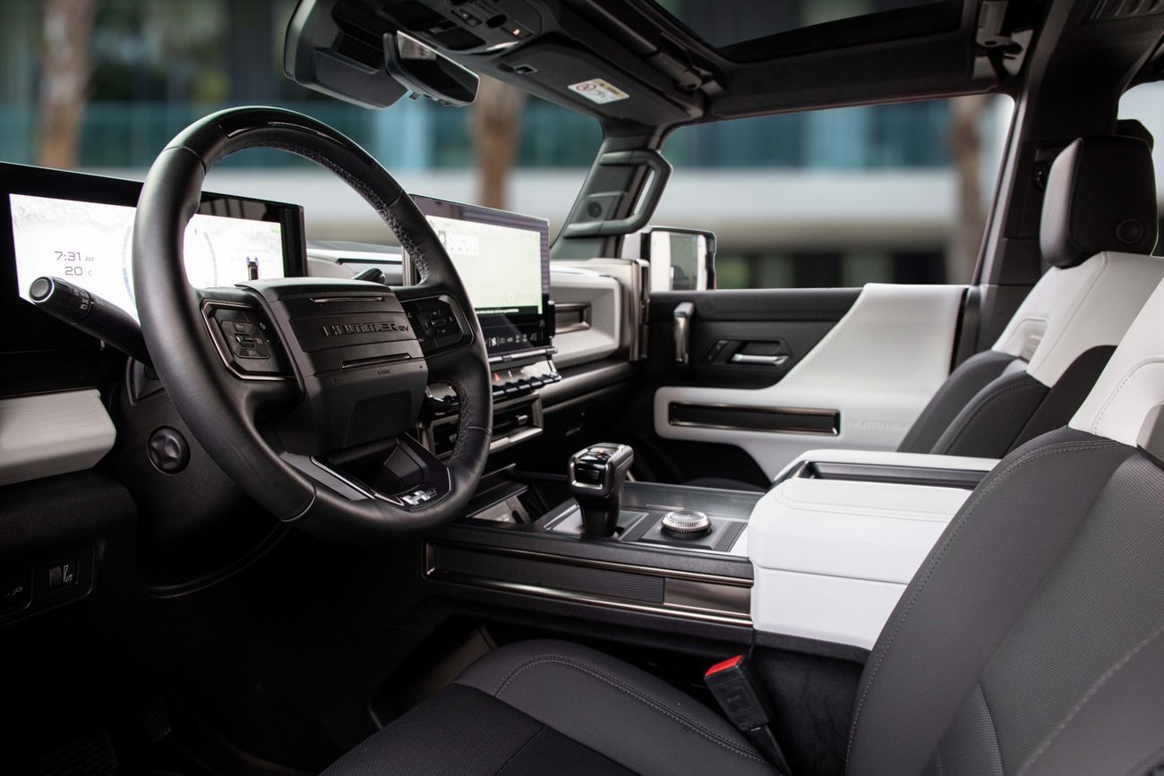 GMC Hummer EV Hummer EV 3X | 7,834 P.M | 0% Downpayment | GMC Warranty + Service Contract!