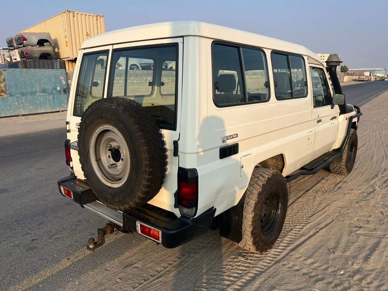 تويوتا لاند كروزر 70