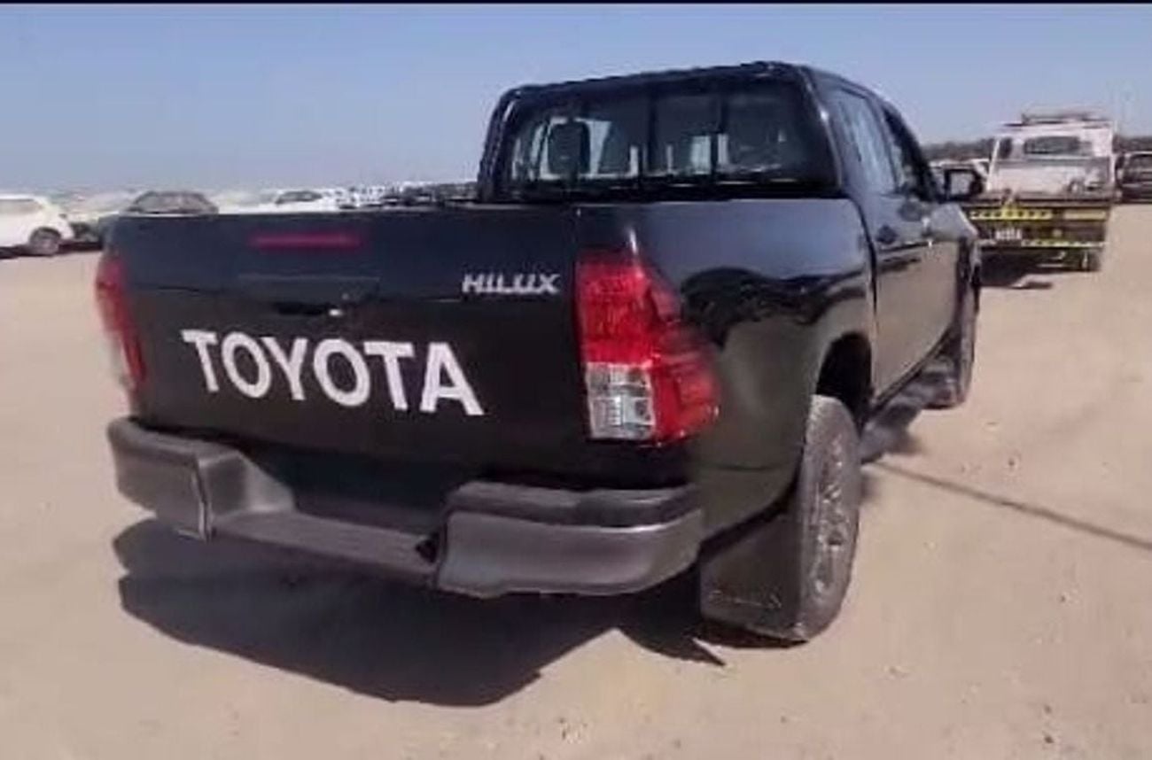 تويوتا هيلوكس GLX Petrol 2.7L Automatic 4WD Double Cab Wide Body * SPECIAL OFFER*
