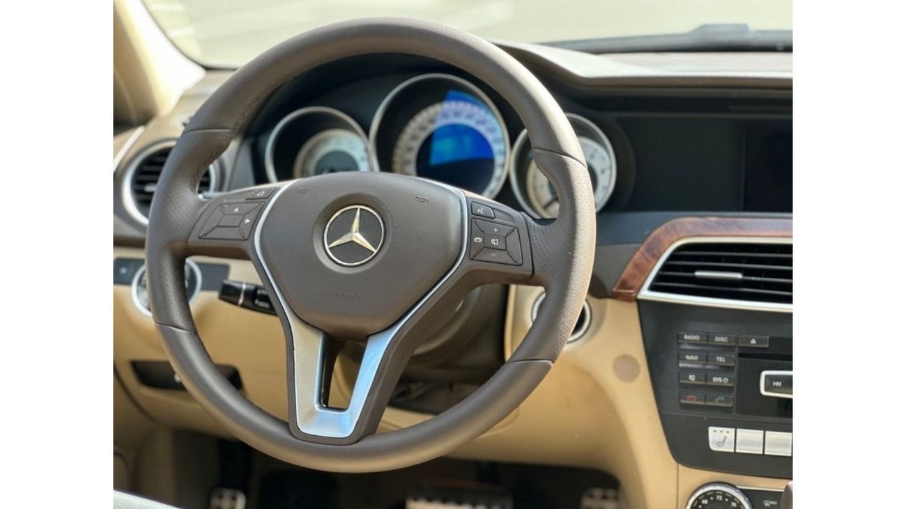 Mercedes-Benz C 250 MODEL 2014  CAR PERFECT CONDITION INSIDE AND OUTSIDE FULL OPTION SUN ROOF KIT 65