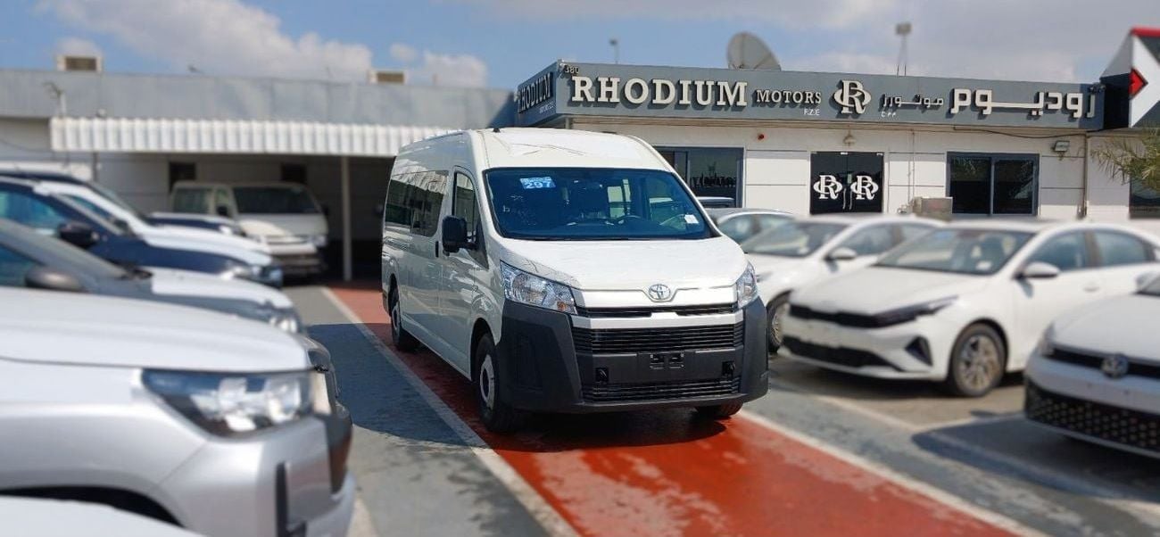 Toyota Hiace Toyota HiAce Highroof 2.8L Diesel MT 2024YM