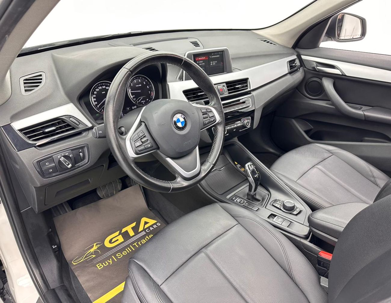 BMW X1 sDrive 20i 2.0L 2019 BMW X1 sDrive20i, 1 Year Warranty Unlimited, Full Service History, GCC