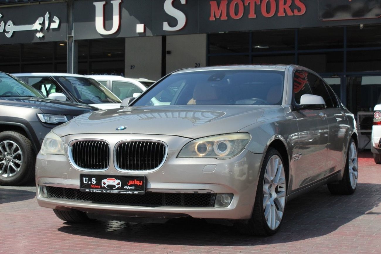 بي أم دبليو 750Li Luxury 4.4L