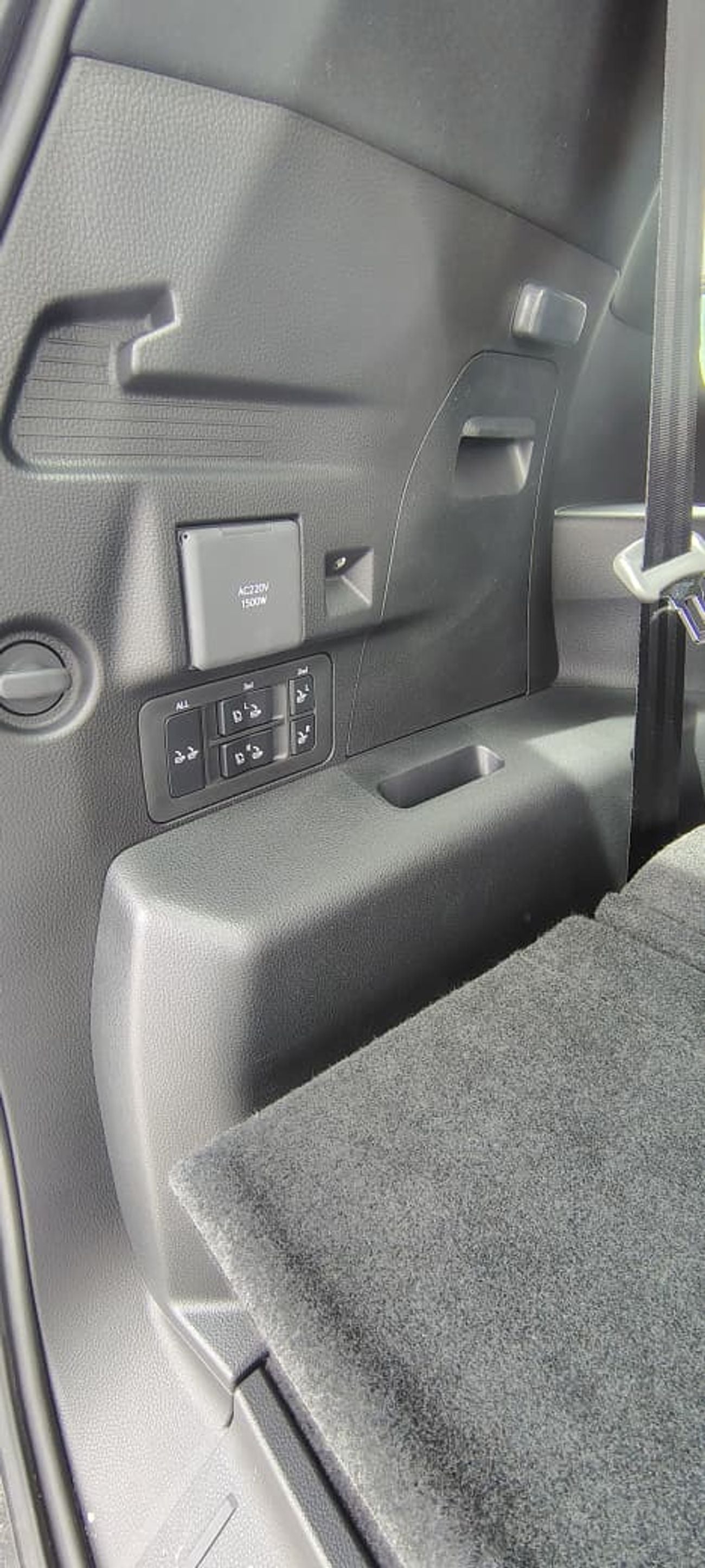 Lexus LX 700h LEXUS LX700h URBAN- 3.5L - HYB - AT - 2026 MY