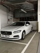 Volvo S90 MOMENTUM