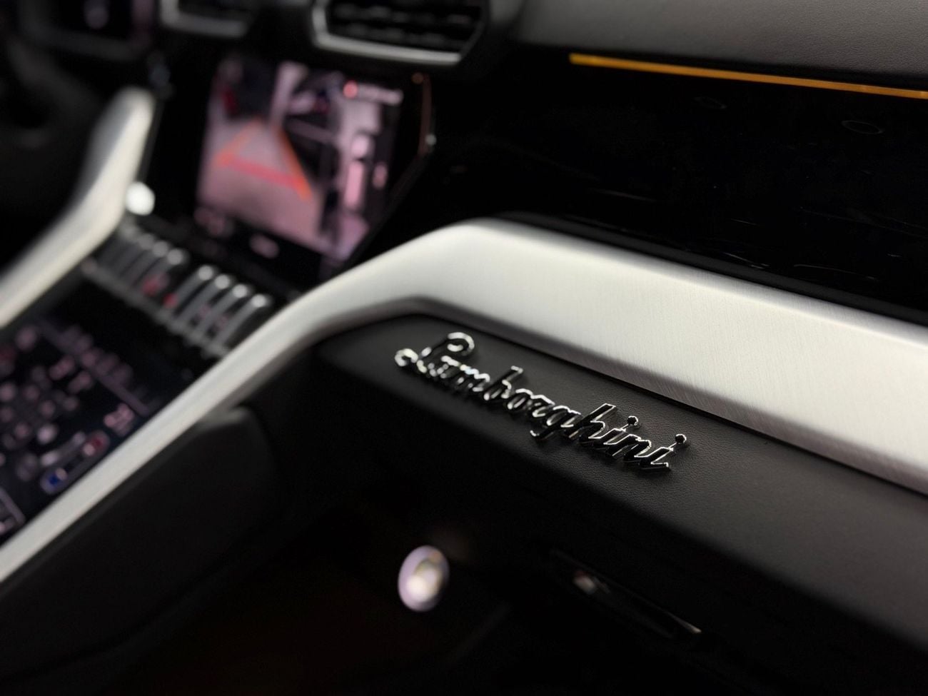 Lamborghini Urus STD 4.0T V8