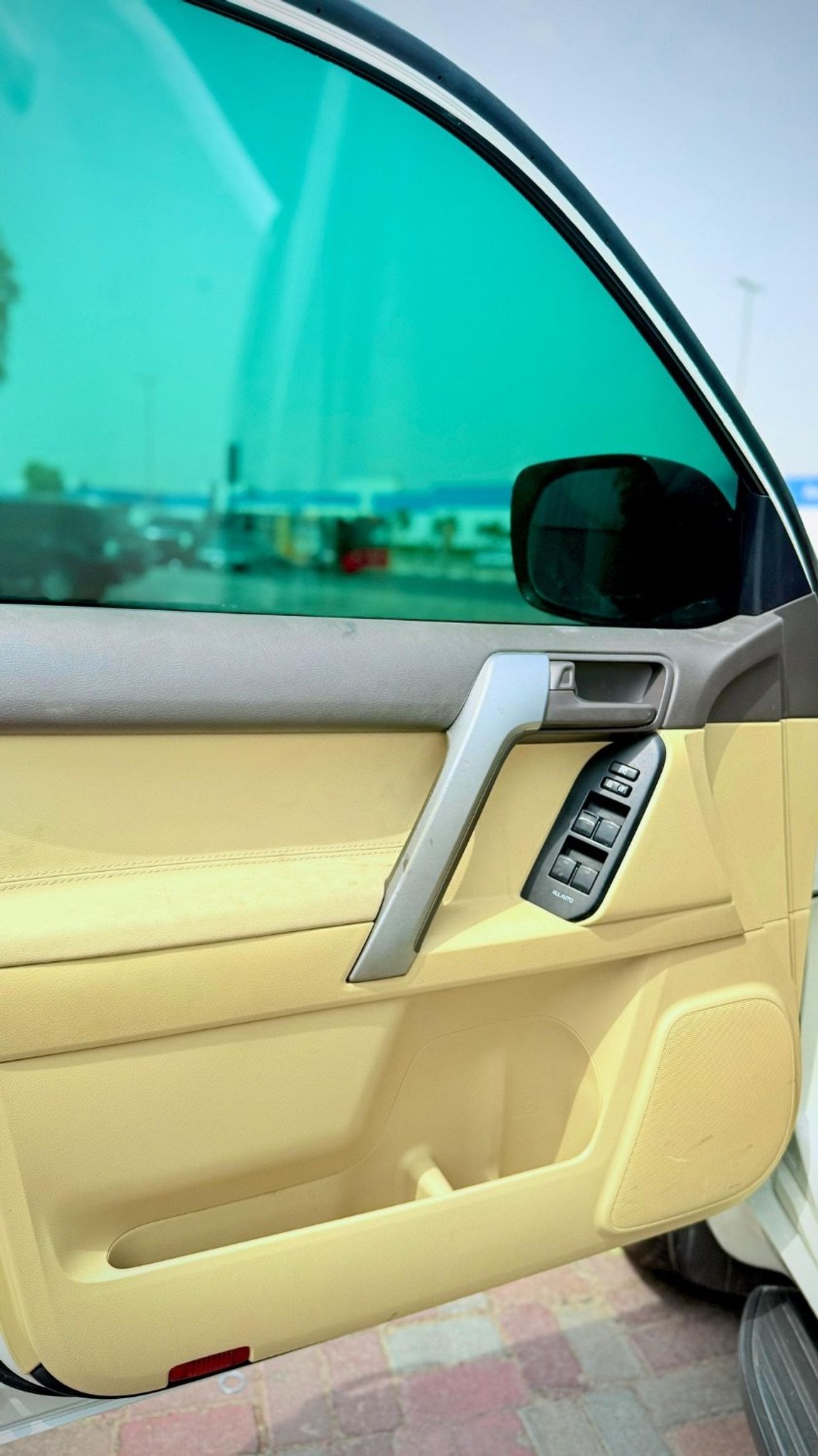 تويوتا برادو 2016 Facelift To 2023 Shape LHD V4 Full Option Top Of The Range Very Clean And Perfect Condition