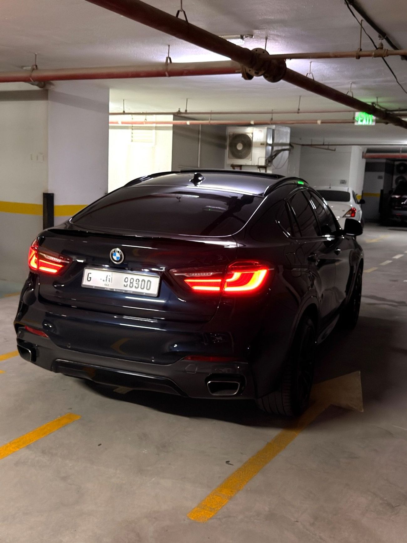 بي أم دبليو X6 50i M Sport Dynamic Plus 4.4L