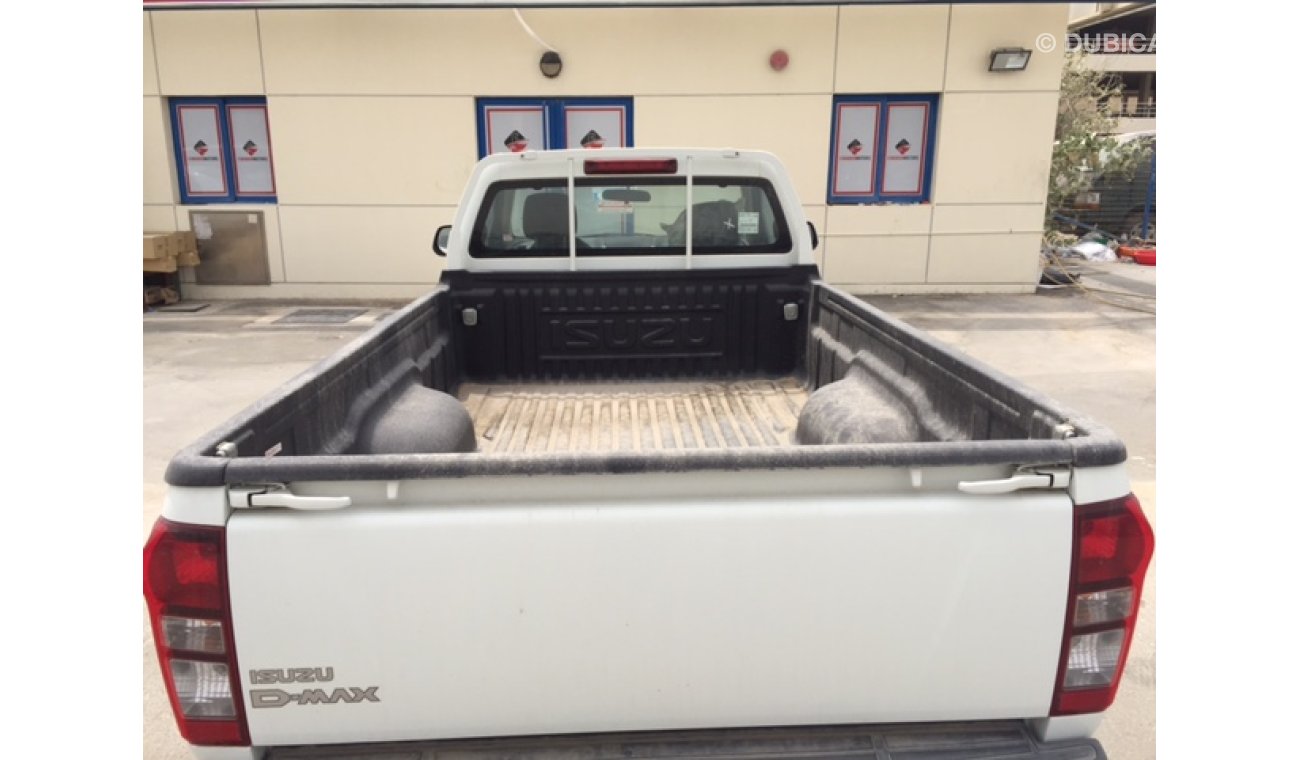 إيسوزو D ماكس