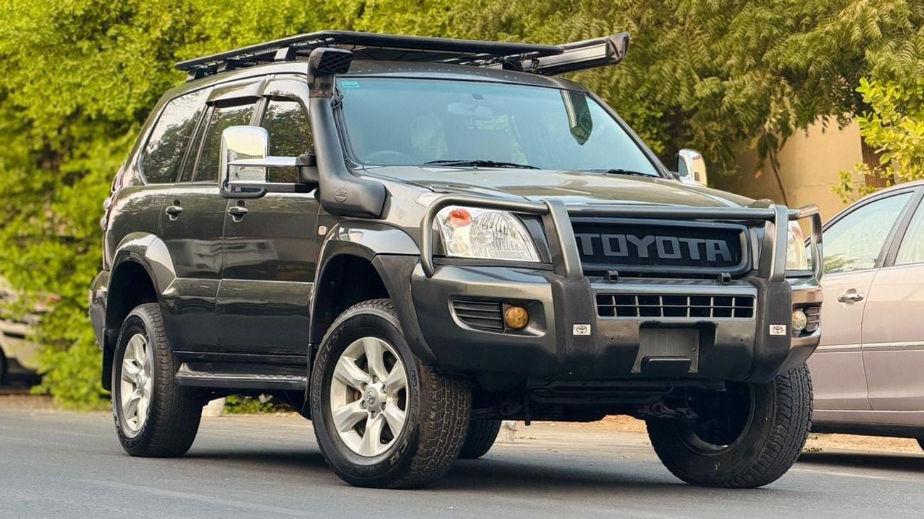 تويوتا برادو OFF ROAD MODIFIED | 3.0L | MANUAL TRANSMISSION | AIR SNORKEL | LEATHER SEATS |