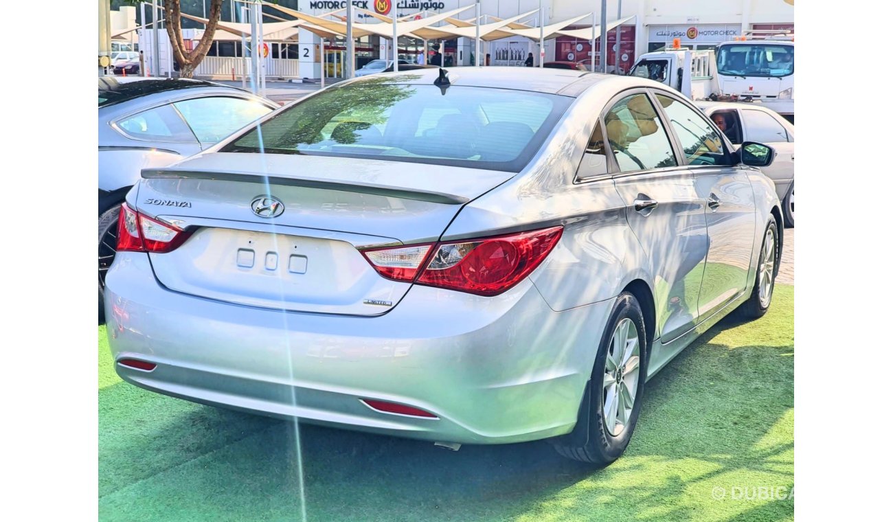 Hyundai Sonata SUPER CLEAN - WARRANTY - FULL OPTION