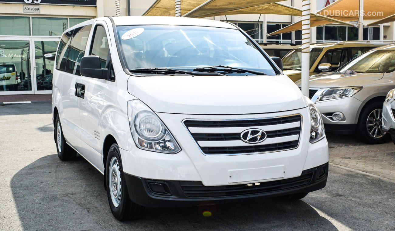 Hyundai H-1